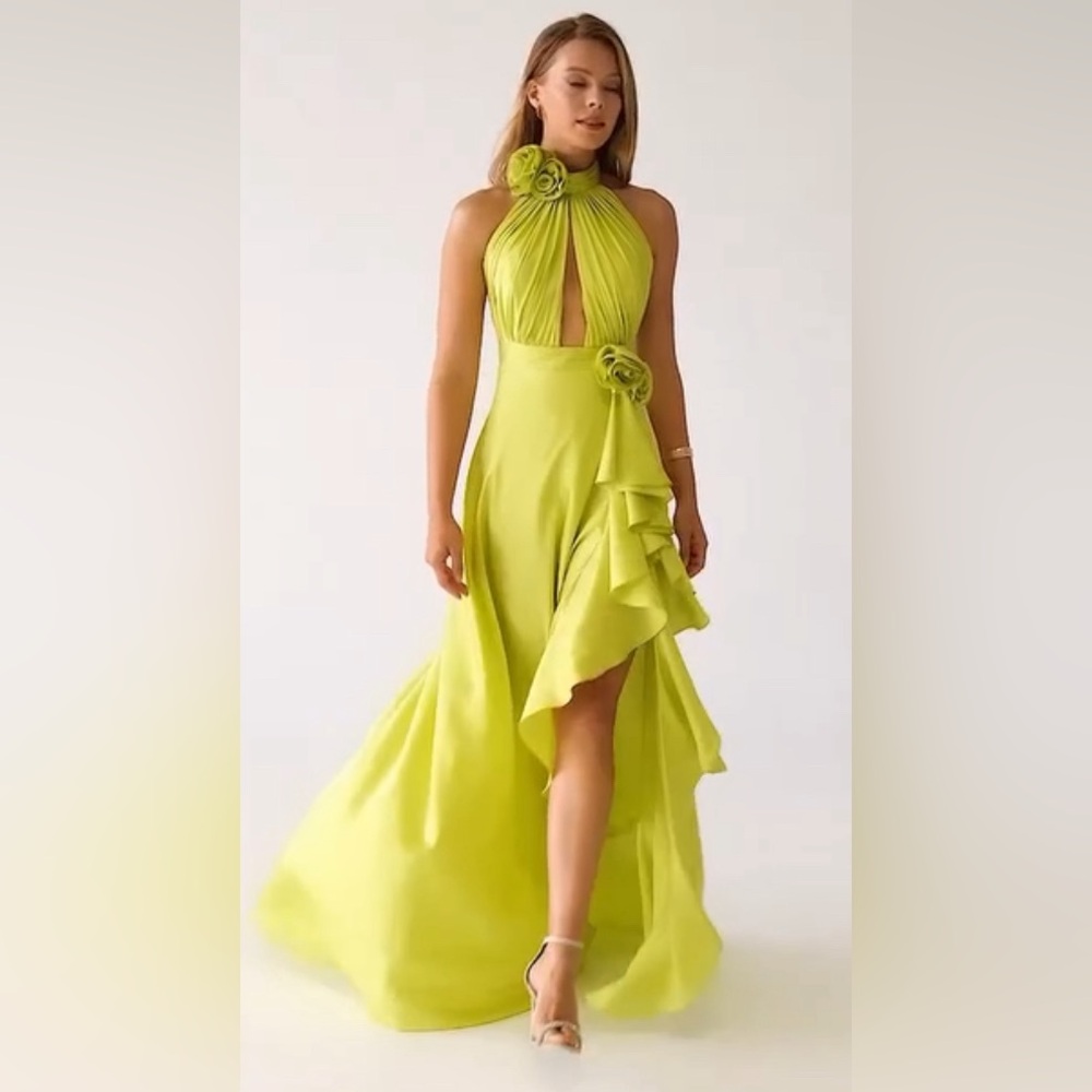 Amazing formal dress